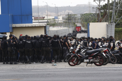 Operativo en conjunto desarrollado la mañana de este sábado en la cárcel regional