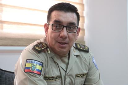 Fausto Bueaño, comandante de la Policía en los cantones de Guayaquil, Durán y Samborodón
