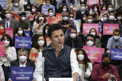 Sorpresa. Wilson Merino presentó su renuncia al final de una premiación.