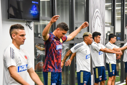 La selección de Colombia se prepara para recibir a Brasil por eliminatorias.