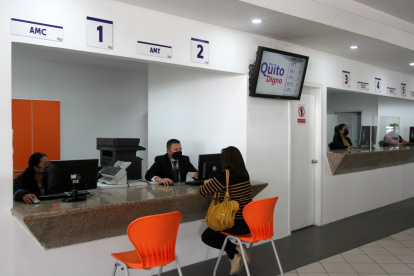 Ventanillas. El ‘mega balcón’ de servicios del Parque Bicentenario reúne a once dependencias municipales.