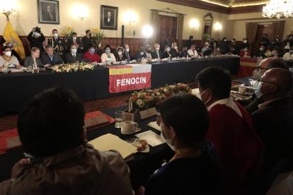 El presidente de la República, Guillermo Lasso, mantuvo una reunión con dirigentes de la Confederación Nacional de Organizaciones Campesinas, Indígenas y Negras FENOCIN.