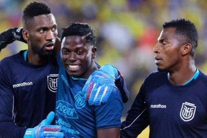 Gustavo Alfaro deberá elegir entre Domínguez, Ramírez y Ortiz para que ataje ante Colombia.