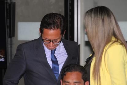 Anuncio. El exfedensor en la sala de audiencias antes del anuncio de la condena.