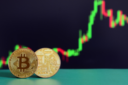 La criptodivisa tocó este miércoles los 66.976 dólares.