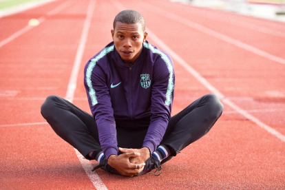 El velocista Álex Quiñónez formó parte del equipo de atletismo del Barcelona español.