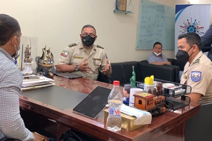 El alcalde Narváez con los jefes policiales