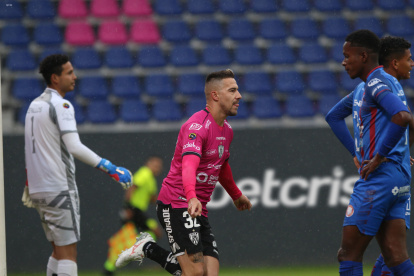 Independiente del Valle derrotó sin problemas a Olmedo de Riobamba en el estadio Banco Guayaquil.