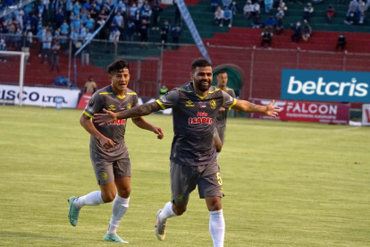 La victoria del Manta ante Macará en el estadio Bellavista despertó un verdadero drama para la permanencia.