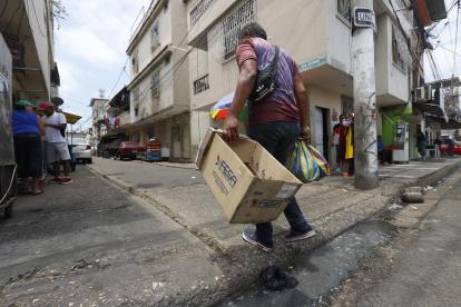 BARRIO CUBA, NECESIDADES Y CALLES, 22 DE OCTUBRE  DEL 2021 AMELIA ANDRADE Guayaquil-Ecuador Agencia (ag-expreso)