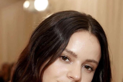 Después del galardonado álbum "El mal querer"" publicado en 2018, Rosalía sorprende a sus fans con "Motomami", a estrenarse en el 2022.