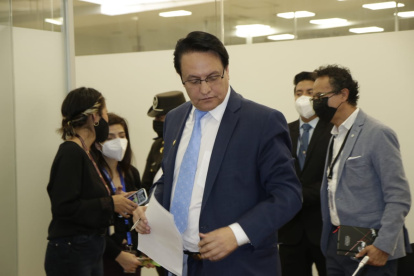 Fiscalización. Fernando Villavicencio dirige las comparecencias en la Asamblea Nacional