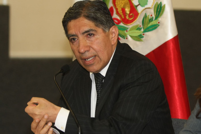 El nuevo ministro del Intrerior de Perú, Avelino Guillén.
