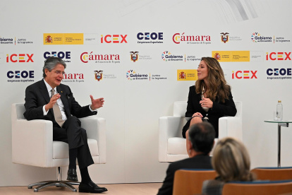 El presidente de Ecuador, Guillermo Lasso, junto a la secretaria de Estado de Comercio, Xiana Méndez, participan en el encuentro Empresarial España-Ecuador que se celebra en la Cámara de Comercio, en Madrid.