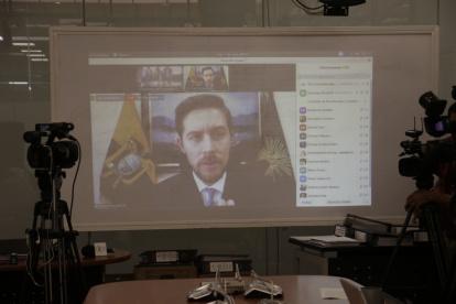 Fiscalización. Guillermo Avellán, presidente del Banco Central, dijo en la Comisión de Fiscalización que a través del sistema Sucre se realizaron operaciones irregulares.