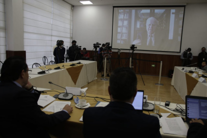 Comisión. A Fiscalización asistió el abogado Jorge Zavala, quien defendió a Álvaro Pulido Vargas (Germán Rubio) de Fondo Global de Construcciones.