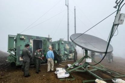 Inspección. El ministro de Defensa llegó a la zona del radar el lunes.