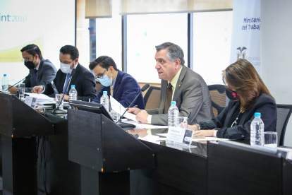 Reunión CNTS para revisar las proyecciones macroeconómicas del país.