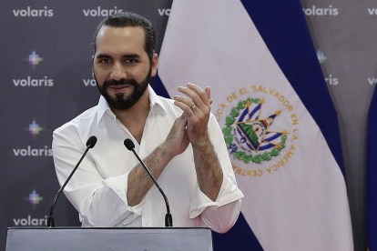 Nayib Bukele presentó a mediados de junio el proyecto de Ley General de Recursos Hídricos./ EFE Rodrigo Sura