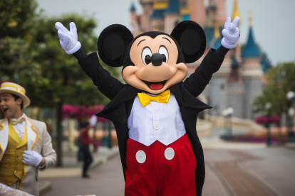 Mickey y Minnie Mouse han divertido a miles de diversas generaciones