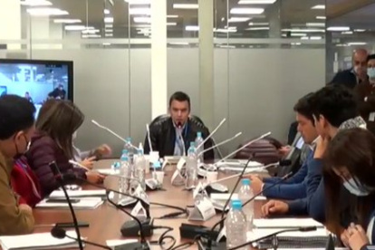 La comisión legislativa sesionó la mañana y la tarde de este 19 de noviembre de 2021.