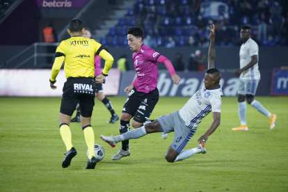Emelec llega a la última fecha con ventaja en la tabla acumulada para cerrar en casa las finales de la LigaPro, mientras que Independiente del Valle espera superarlo con la intención de ser local en el duelo de vuelta.