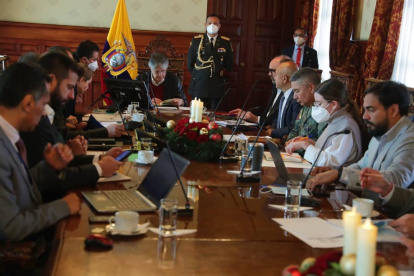 El presidente Lasso mantuvo la mañana y tarde del 22 de noviembre una reunión con el Comité de Seguridad del Gobierno.