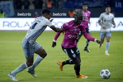 Independiente del Valle derrotó a Emelec en el estadio Banco Guayaquil por la fecha 13 de la segunda etapa de LigaPro.