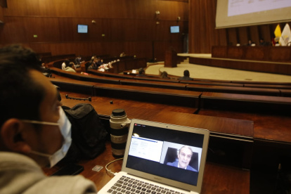 Asamblea. En la Comisión de Fiscalización, el exministro José Serrano afirmó conocer sobre ese pago de Chérrez a Christiansen.