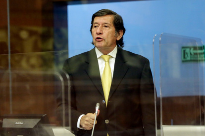 El asambleísta independiente César Rohon es uno de los que plantea la propuesta.