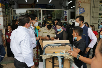 Verificación. Controles se ejecutaron en distintos locales de la zona.