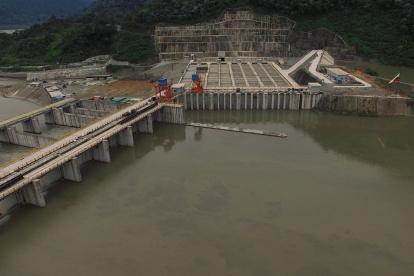 Escenario. El aparataje operativo de la hidroeléctrica depende del Coca.