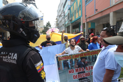 La protesta inició a las 11:00 de este 30 de noviembre.