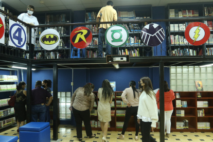 La sala Comicteca está abierta de lunes a viernes, de 09:00 a 17:00, para todo el público.