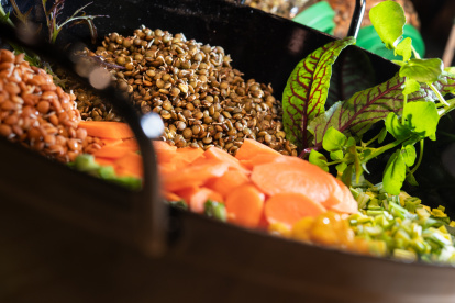 Las lentejas también son ricas en fitoestrógenos y se pueden incluir en muchos platos diversos.