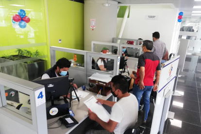 Anuncio. 50.000 licencias serán dadas de baja por irregularidades en su obtención.