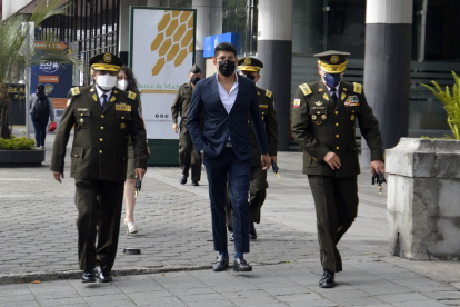 Tres de los cuatro generales de Policía que se beneficiaron de la acción de protección acudieron hoy a la Comandancia.