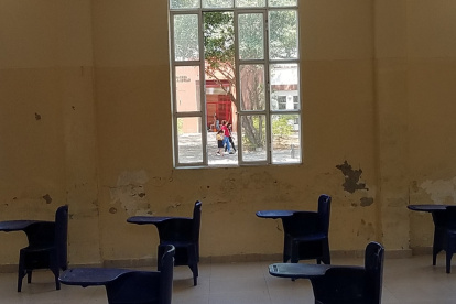 El pasado 30 de noviembre, el COE Nacional anunció la suspensión del plan de retorno a clases presenciales en la Costa para mayo del próximo año.