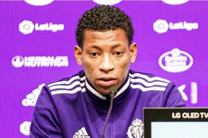 Gonzalo Plata, jugador ecuatoriano del Real Valladolid, pidió disculpas tras haber ocasionado un choque automovilístico al manejar luego de consumir alcohol.