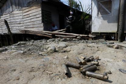 Mayo fue el mes con más desplazados, pues 11.400 personas tuvieron que abandonar su hogar, principalmente en el departamento de Nariño (fronterizo con Ecuador).