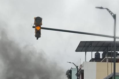 El incendio generó tráfico en la zona afectada