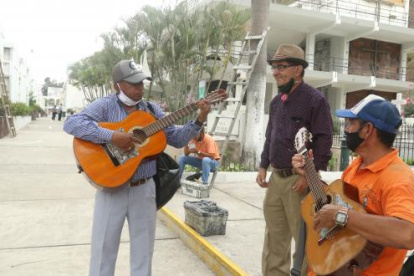En Ecuador, el pasillo se toca en todas partes, pues es su género musical ícono y ahora podría ser reconocido mundialmente.