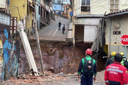 El hundimiento registrado en Zaruma tiene en alerta a esta población del sur del país.