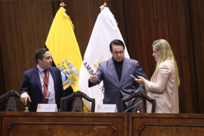 Comisión. Fernando Villavicencio, presidente de la mesa de Fiscalización, viajará a Estados Unidos para entregar su informe a la justicia de ese país.