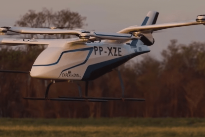 La filial de Embraer aseguró en la nota que, hasta el momento, ha recibido encargos de "autos voladores" de 17 clientes, lo que supone una cartera potencial de 1.735 vehículos, valorados en cerca de 5.200 millones de dólares.