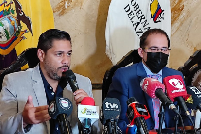 Consenso.  Autoridades y habitantes socializaron la reapertura del vial.