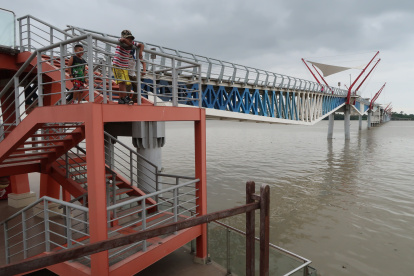 28122021 PUENTE DE LA ISLA SANTAY TODAVIA NO SE INAUGURA 28 DE DICIEMBRE DEL 2021