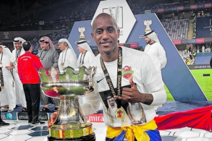 Jaime Ayoví, jugador ecuatoriano y trotamundo del fútbol.