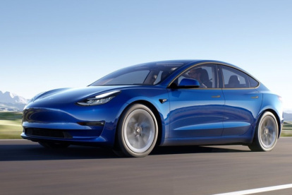 El Model 3 de Tesla es uno de los autos más vendidos pero hoy, miles de ellos tienen defectos