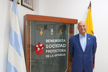 Ricardo Koenig preside la Sociedad Protectora de la Infancia.